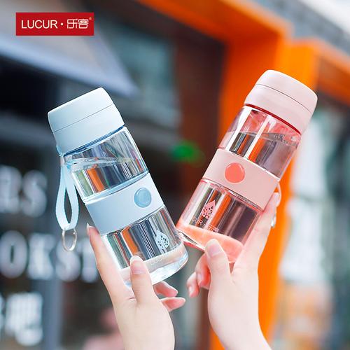 臺州市路橋玲輝日用品 專業(yè)水杯與寵物水杯的優(yōu)質(zhì)廠家